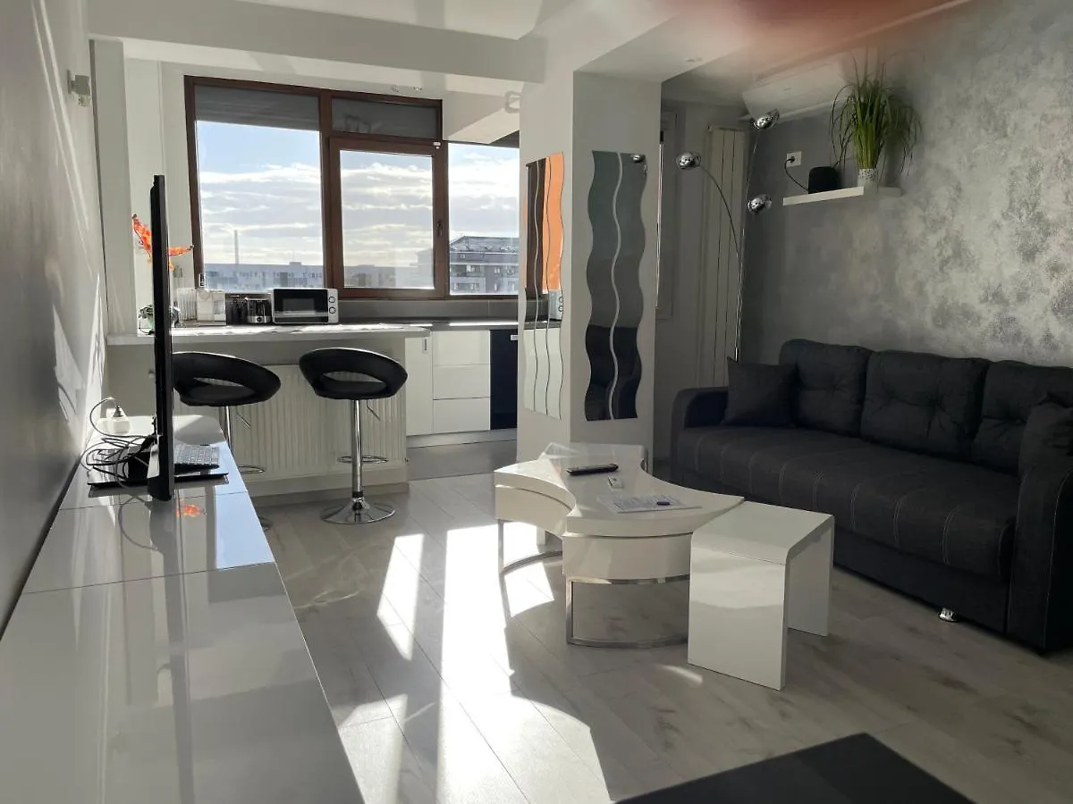 Luxury Two Room Apartment Residence Militari M3 Bucureşti România