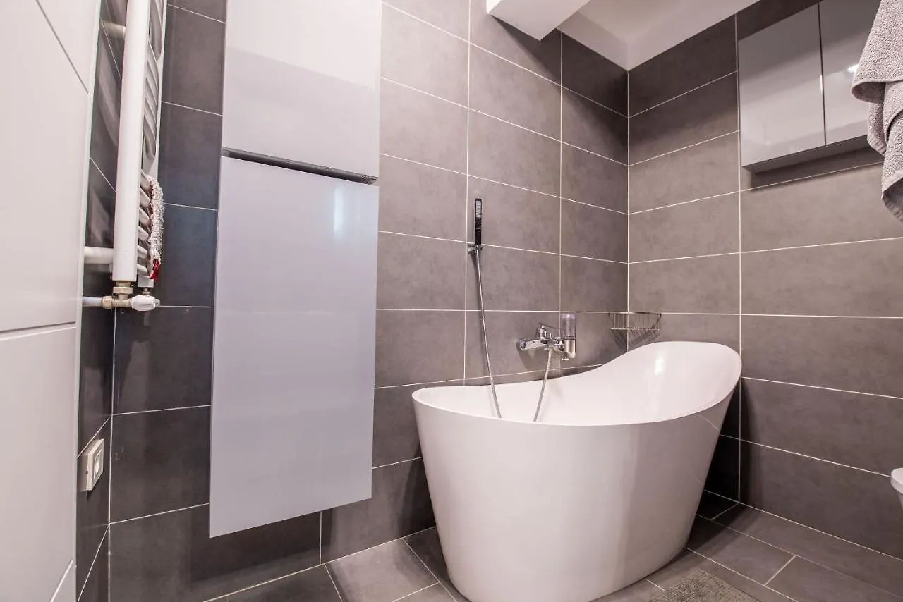 Luxury Two Room Apartment Residence Militari M3 Bucureşti