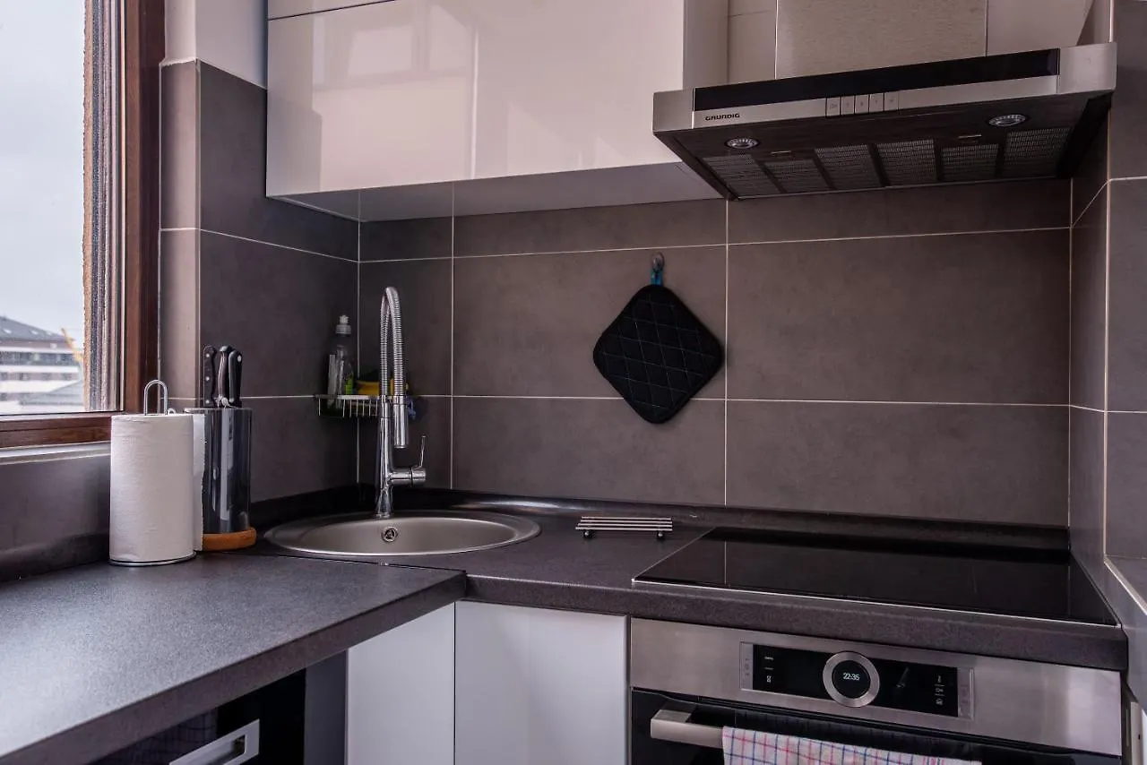 Luxury Two Room Apartment Residence Militari M3 ブカレスト ルーマニア